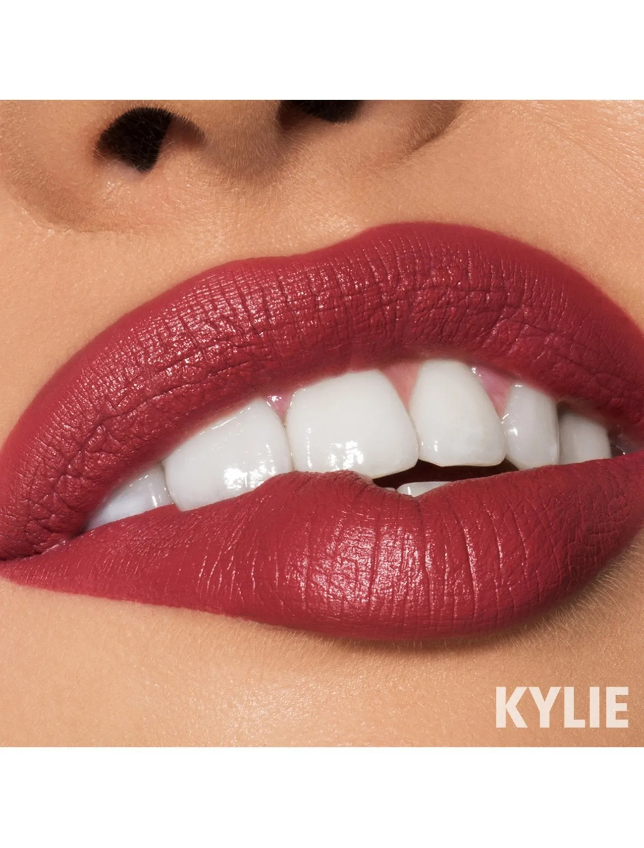Goals | Velvet Liquid Lipstick