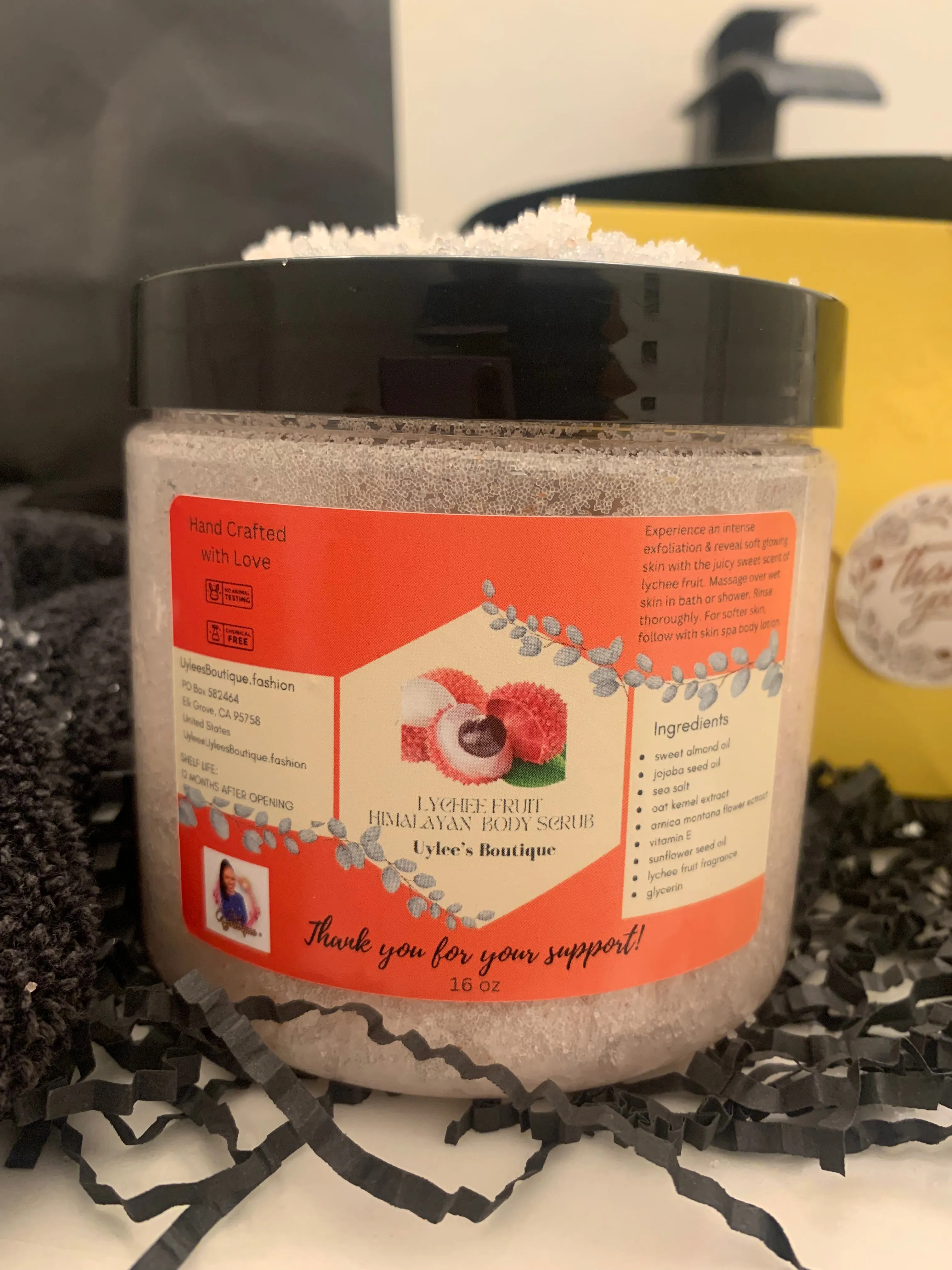Lychee Fruit Himalayan Body Scrub, 16 oz