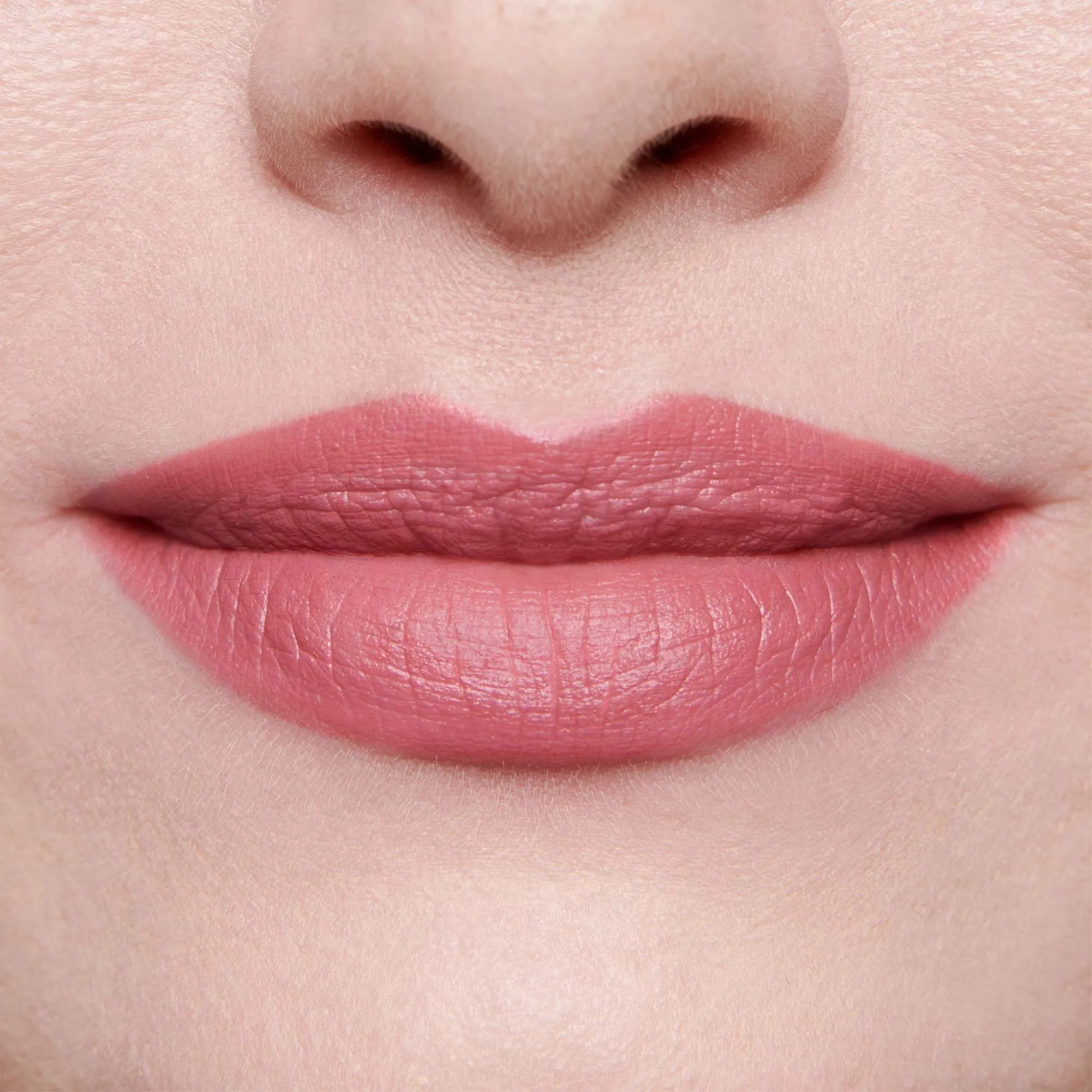 Velvet Blush Lightly (True Velvet Lip Colour)