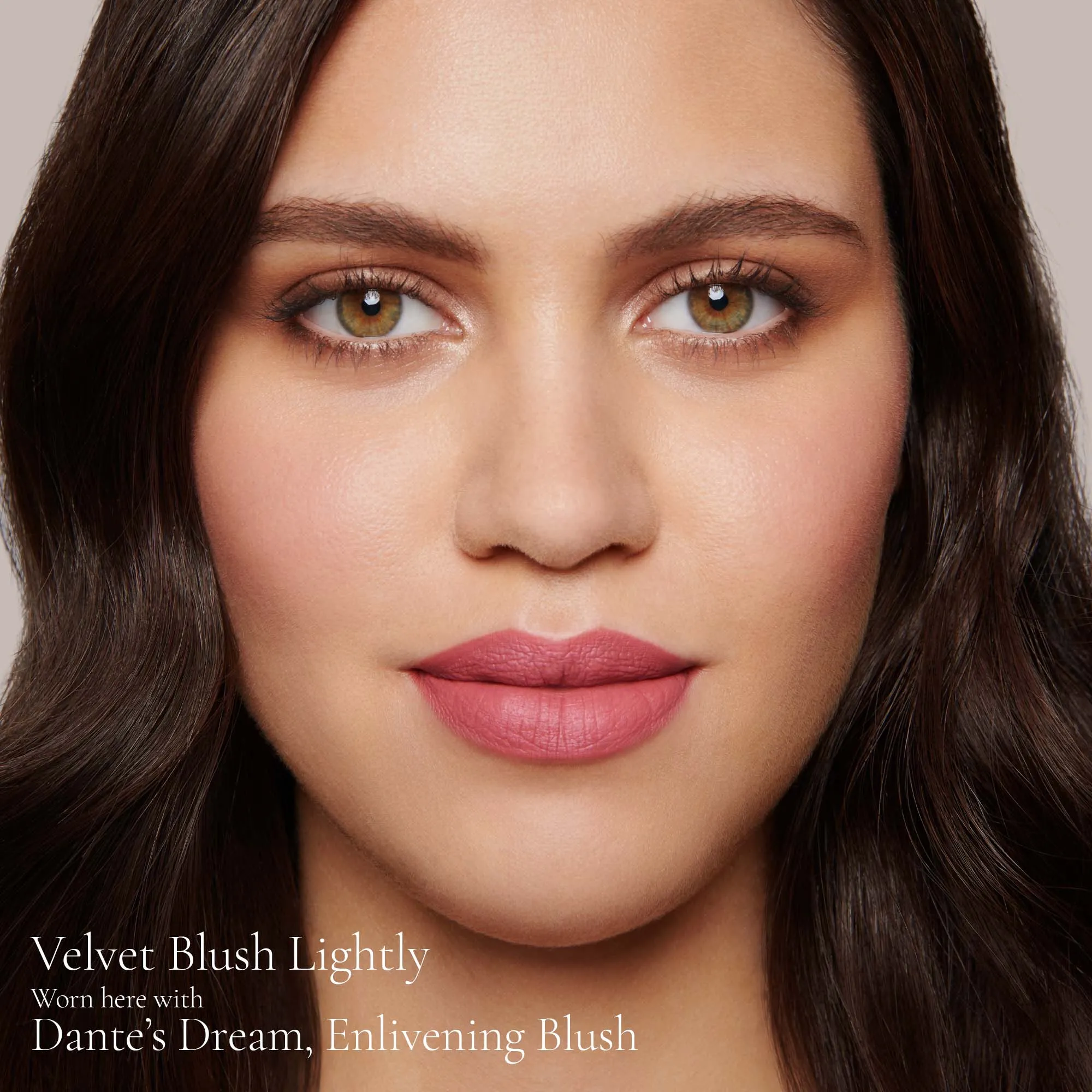 Velvet Blush Lightly (True Velvet Lip Colour)